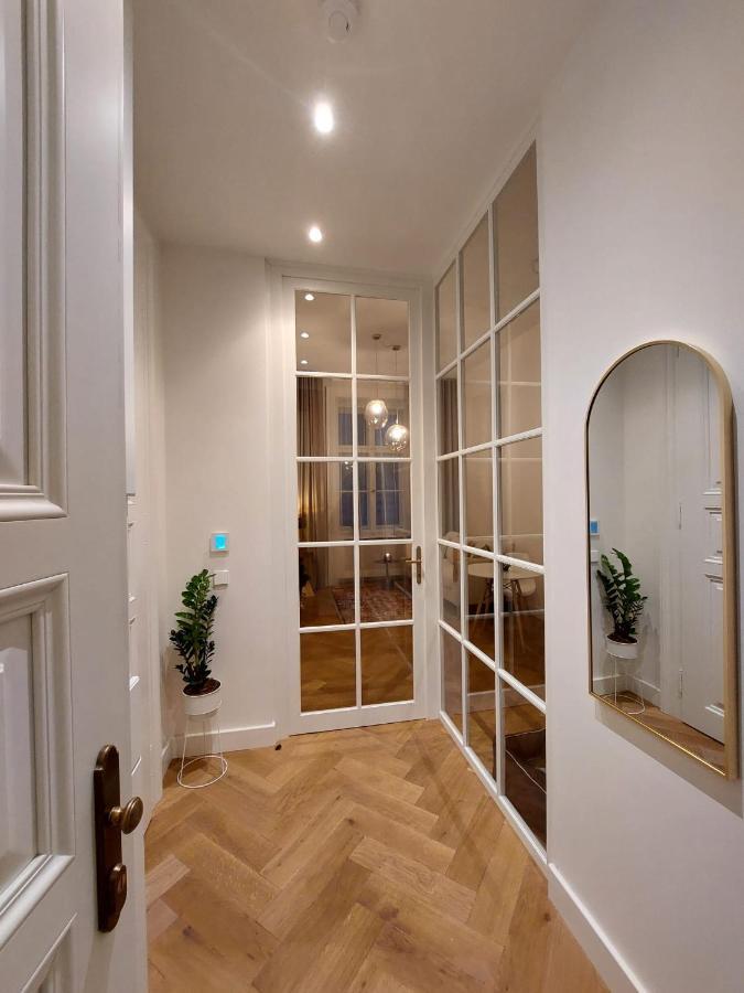 Luxury Apartment In The Centre Prag Dış mekan fotoğraf